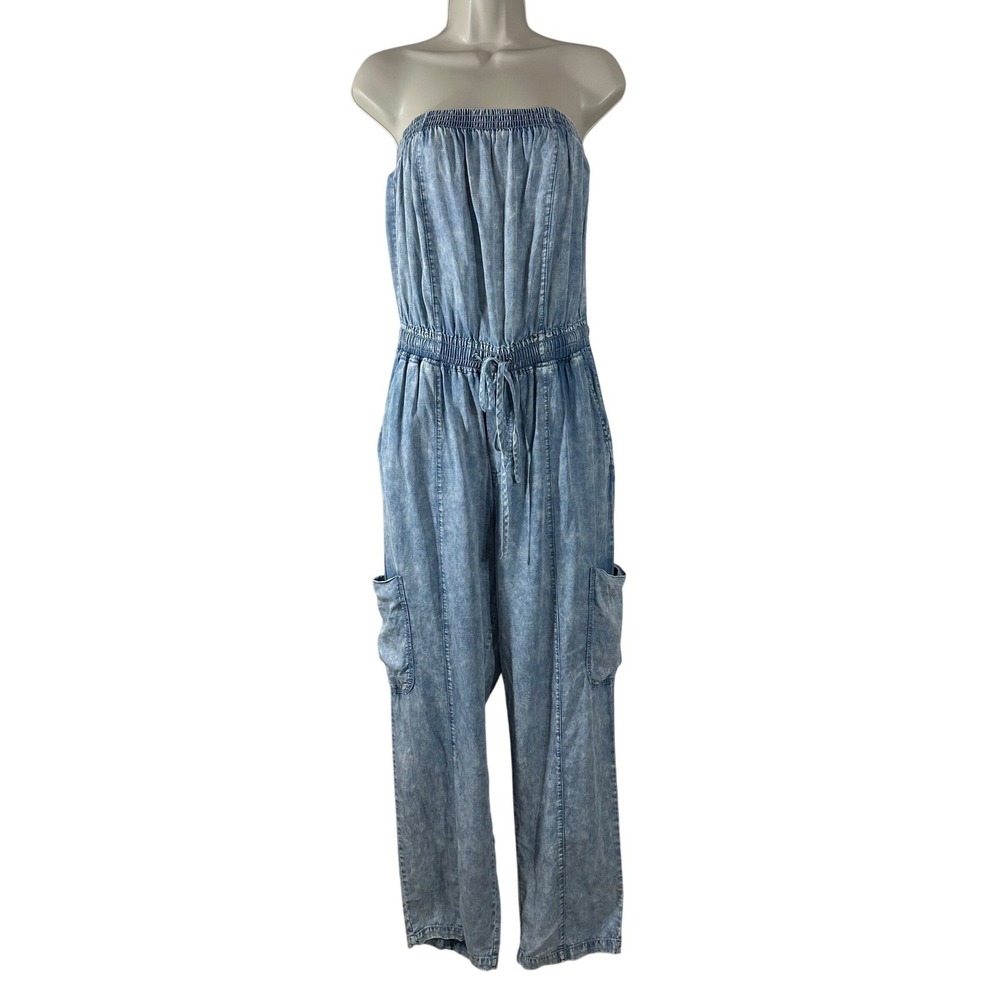 Evereve Light Wash Blue Strapless Denim Jumpsuit